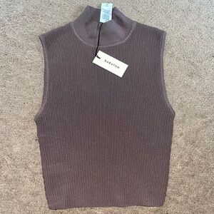 Aritzia Babaton Sculpt Knit Mock neck top